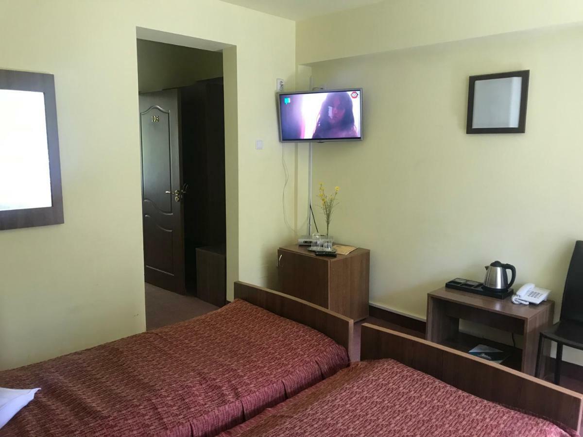 Hotel Iasicon ลากูโรซู ภายนอก รูปภาพ